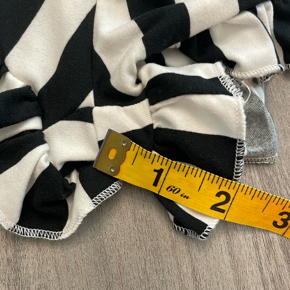 Women’s Pajama Shorts Black and White Stripe and Pink Top Let Me Sleep - Picture 12 of 12